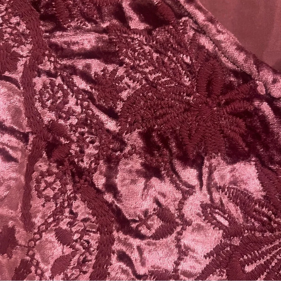 Soft Surroundings Embroidered Velvet Boho Shift Dress Sz XS - Picture 3 of 8